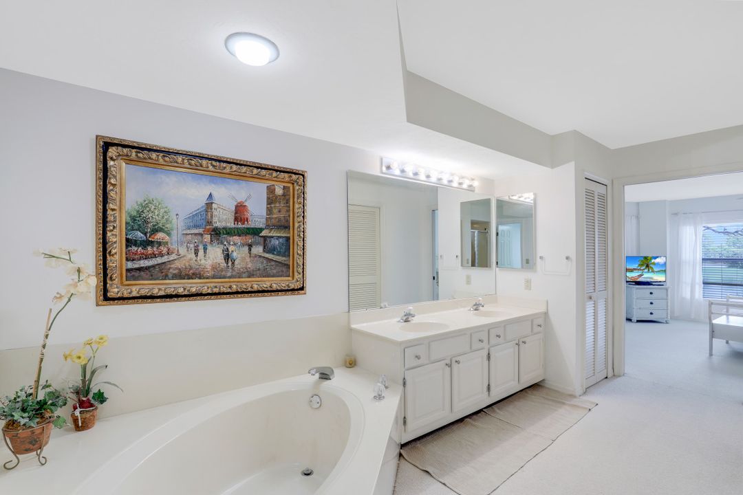 26920 Wedgewood Dr #203, Bonita Springs, FL 34134