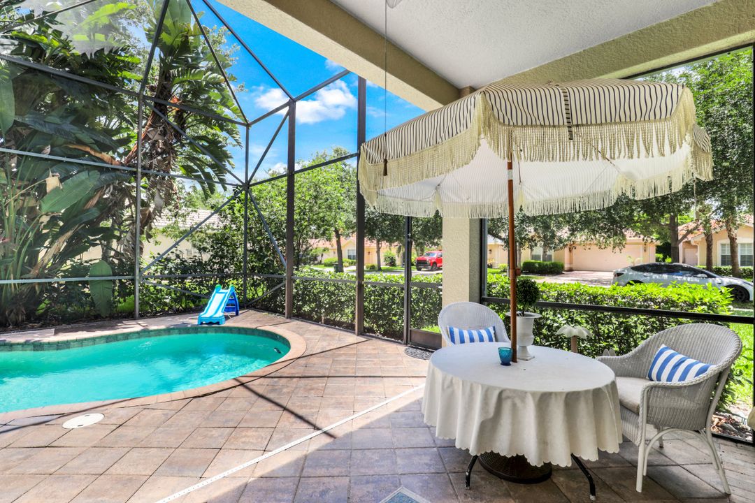 1794 Ribbon Fan Ln, Naples, FL 34119