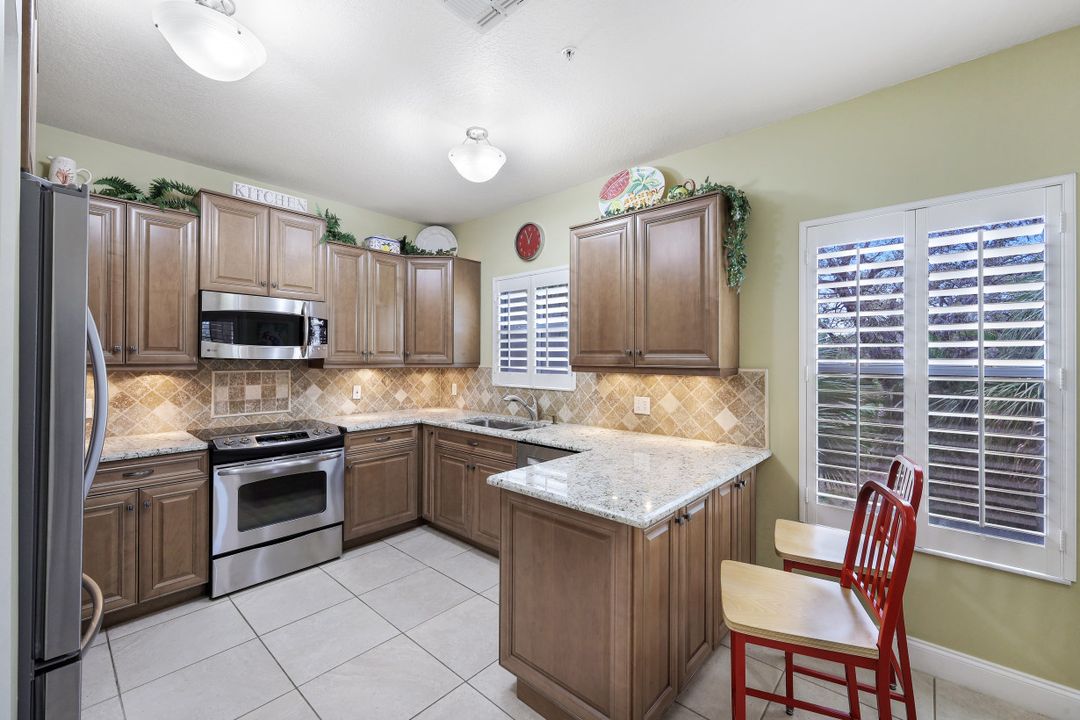 28060 Palmas Grandes Ln #206, Bonita Springs, FL 34135