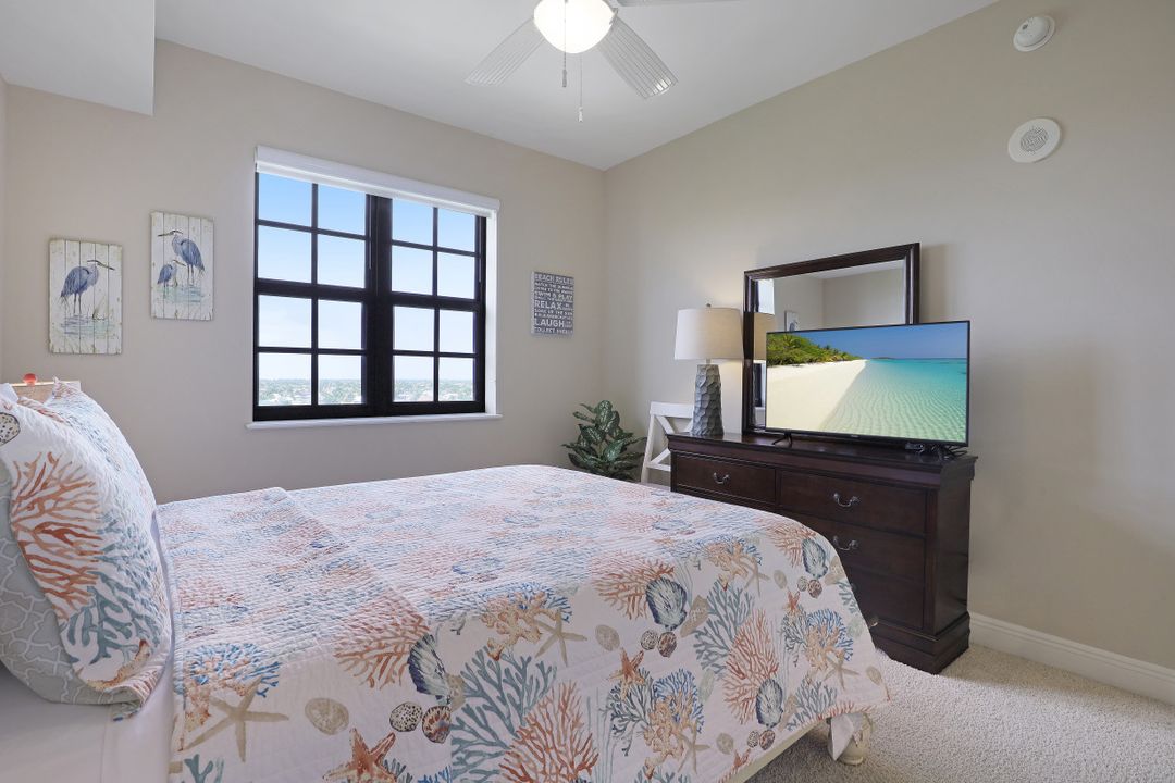 5793 Cape Harbour Dr #912, Cape Coral, FL 33914