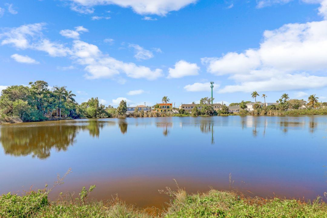 418 Yellowbird St, Marco Island, FL 34145