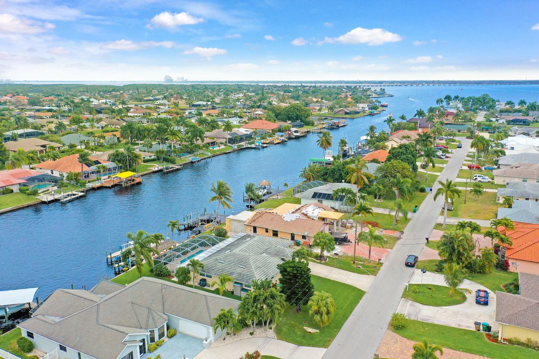 2019 SE 28th Terrace, Cape Coral, FL 33904