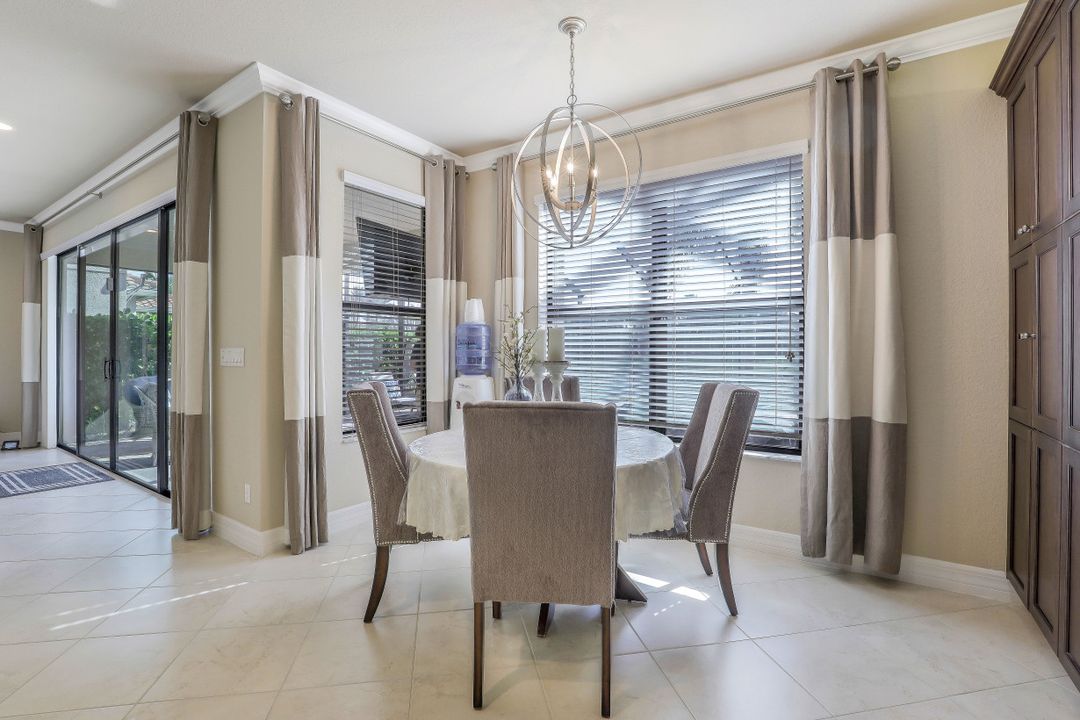 11542 Meadowrun Cir, Fort Myers, FL 33913