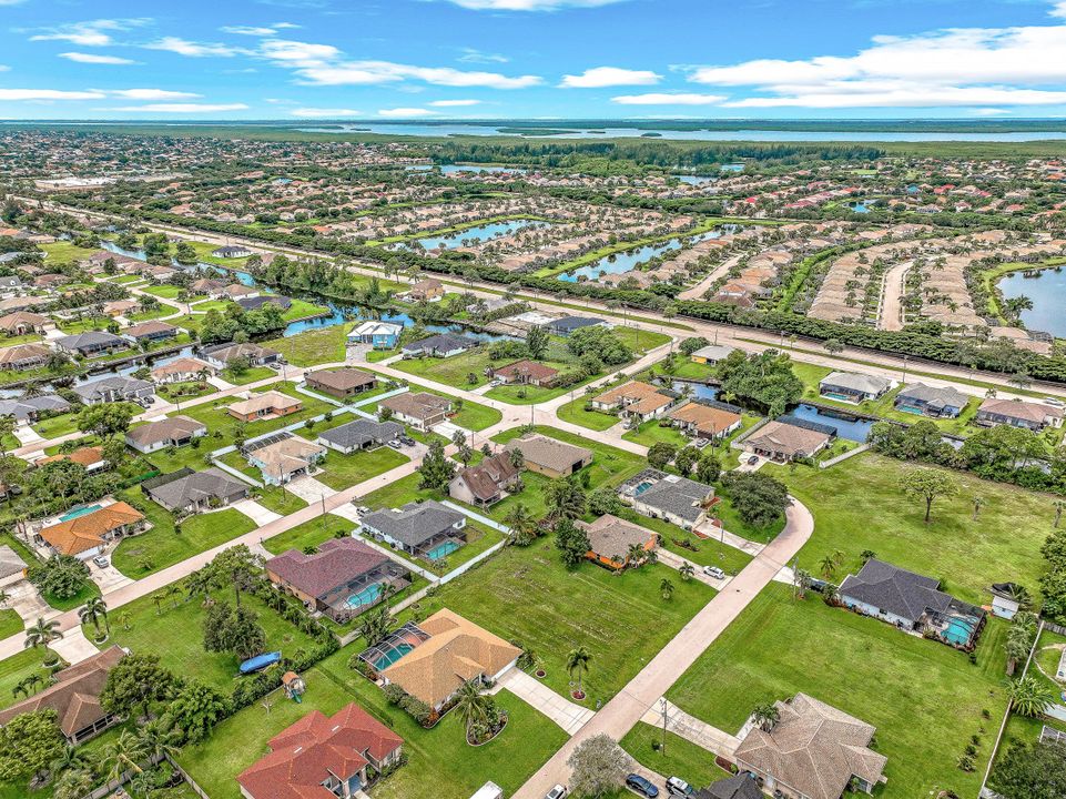 2310 SW 18th St, Cape Coral, FL 33991