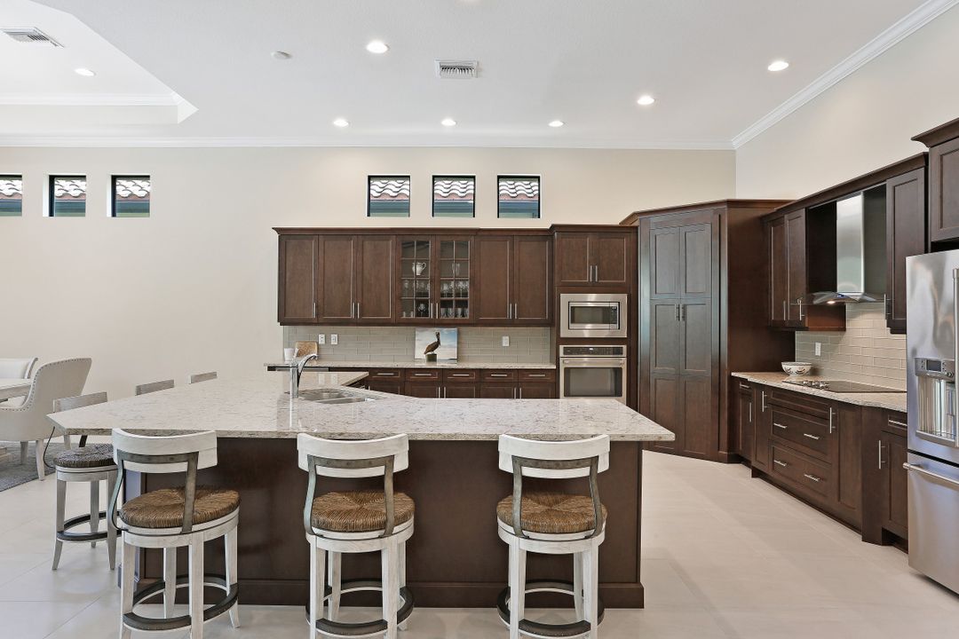 12774 Dundee Ln, Naples, FL 34120