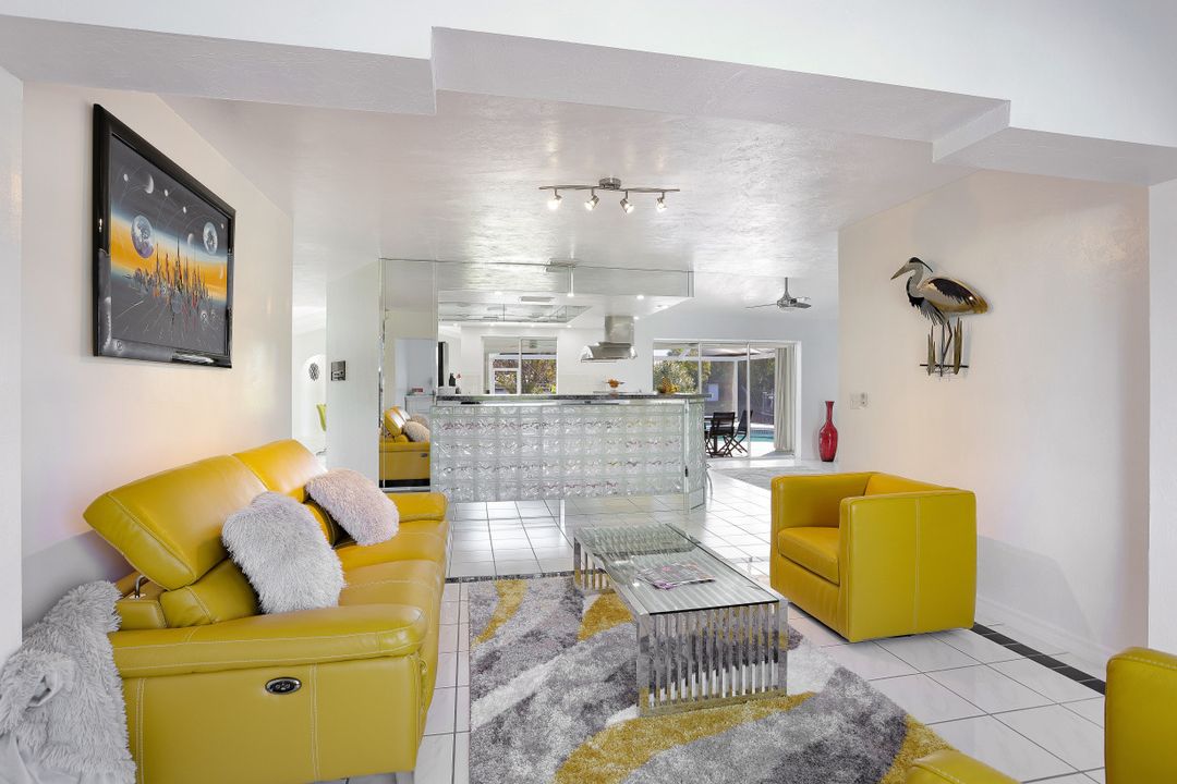 1144 Lincoln Ct, Cape Coral, FL 33904