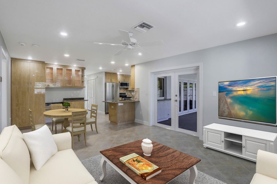 128 Coral Vine Dr, Naples, FL 34110