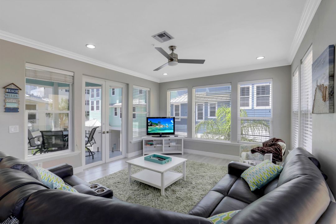 261 Key W Ct, Fort Myers Beach, FL 33931