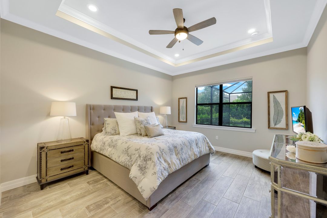 7273 Wilton Dr N, Naples, FL 34109