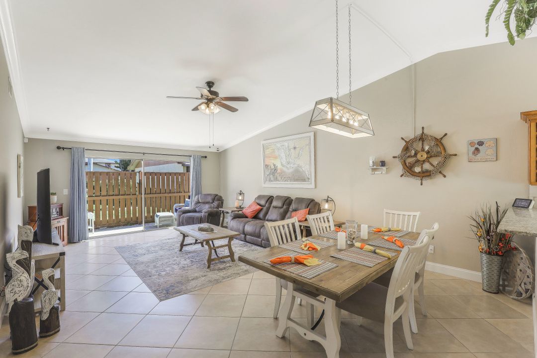 6474 Royal Woods Dr, Fort Myers, FL 33908