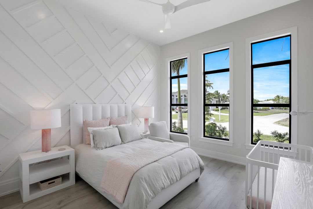 835 Old Marco Ln, Marco Island, FL 34145