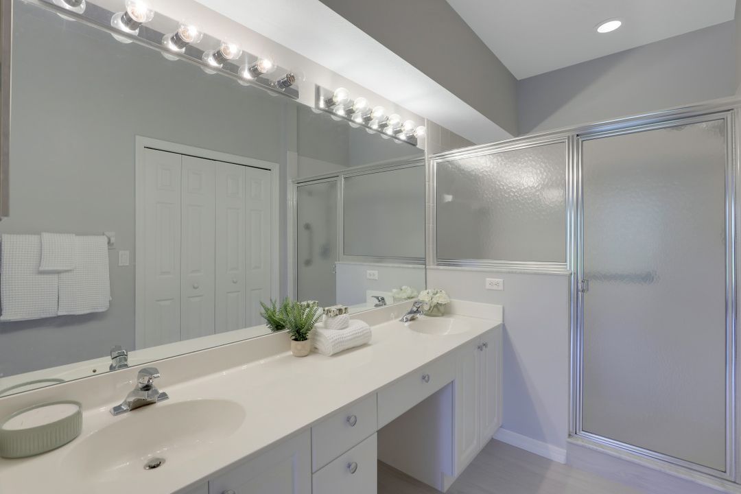 5205 Birmingham Dr #102, Naples, FL 34110