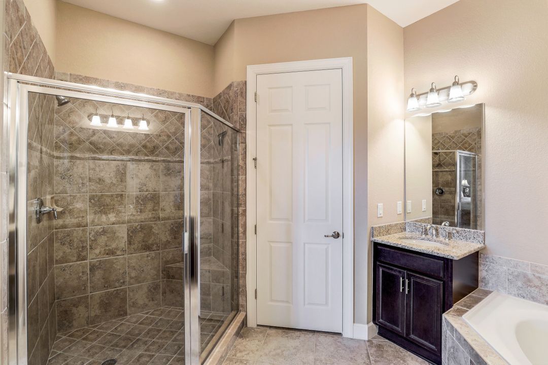 9545 Ironstone Terrace #202, Naples, FL 34120