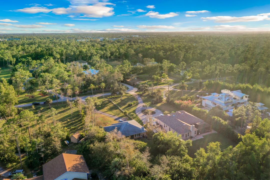 6581 Sable Ridge Ln, Naples, FL 34109