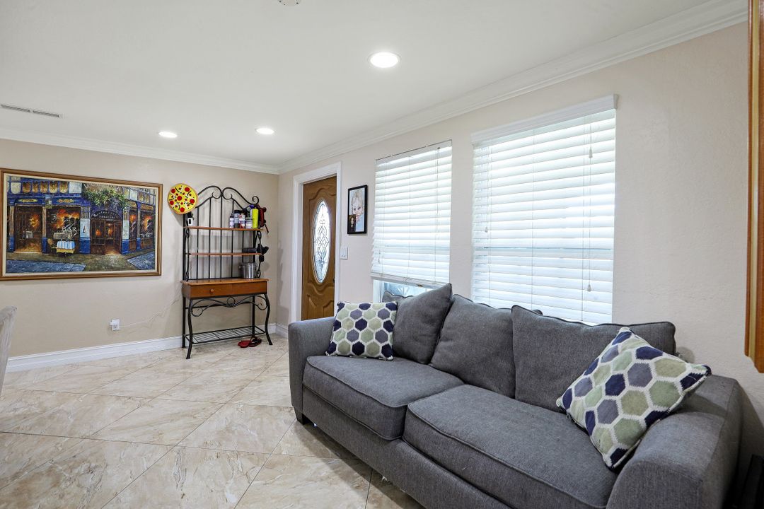 3505 20th St SW, Lehigh Acres, FL 33976