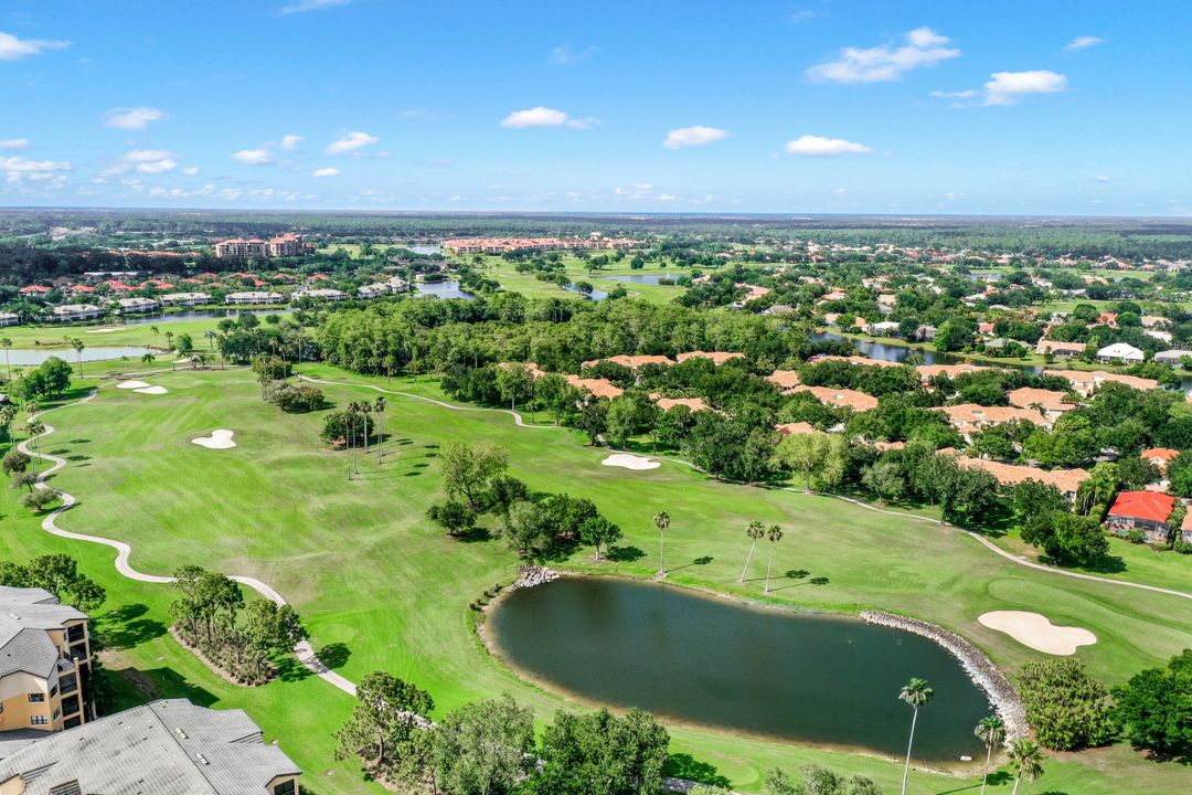 220 Vintage Cir #205, Naples, FL 34119