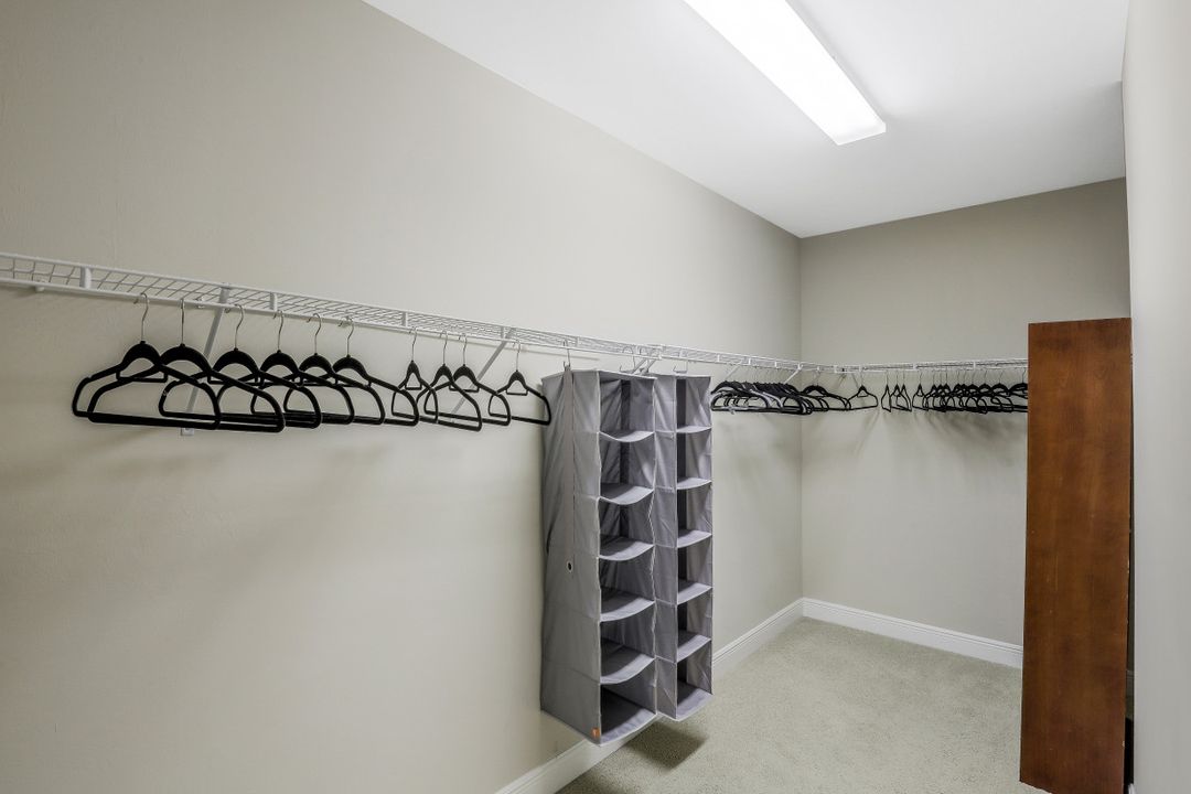 1300 Kendari Terrace, Naples, FL 34113