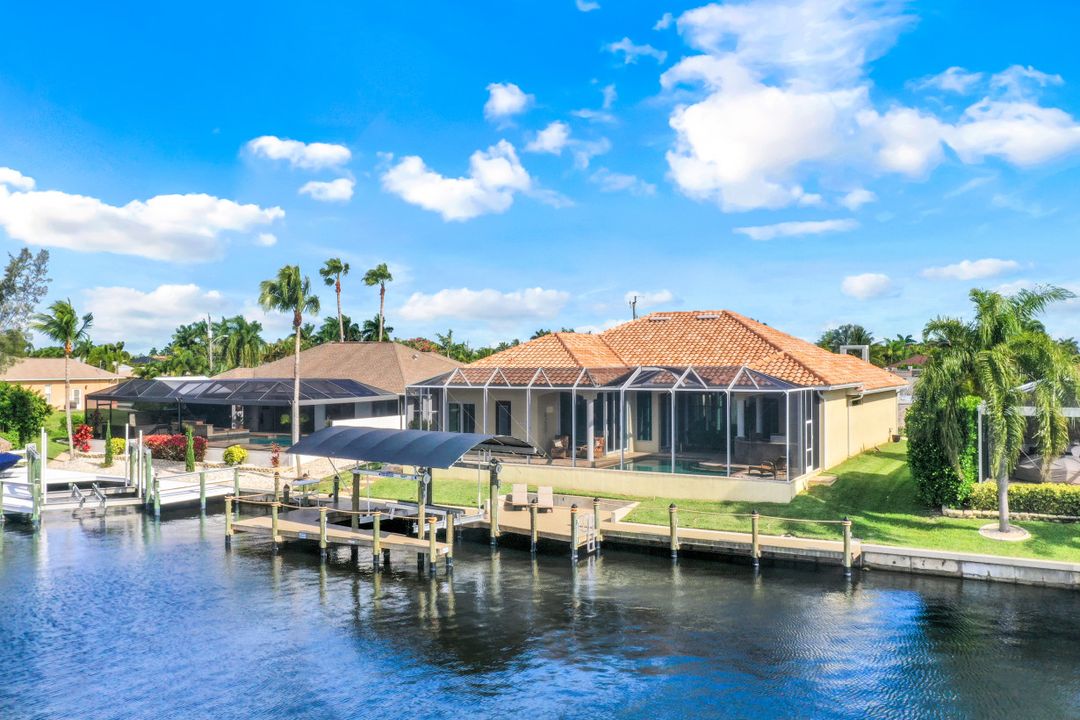 2405 SW 50th St, Cape Coral, FL 33914