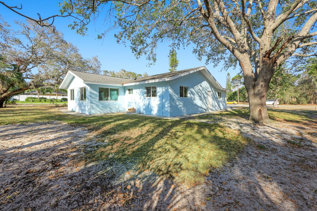 27635 Imperial River Rd, Bonita Springs, FL 34134