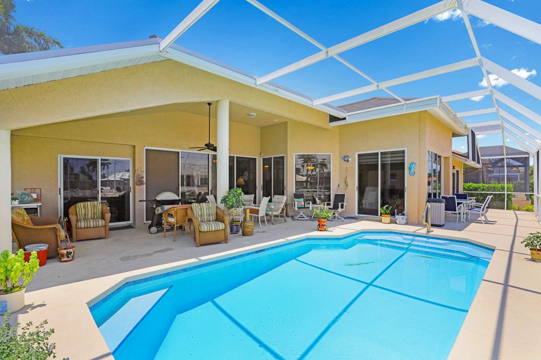 371 Capistrano Ct, Marco Island, FL 34145