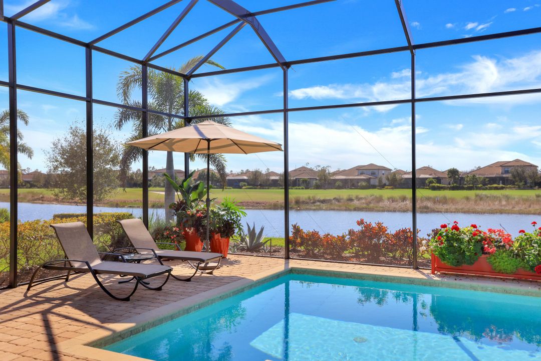 9225 Esplanade Blvd, Naples, FL 34119