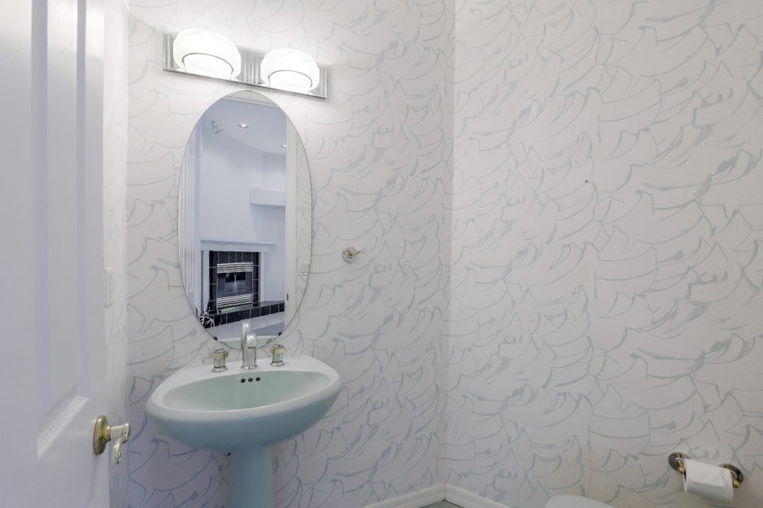 19259 Vintage Trace Cir, Fort Myers, FL 33967