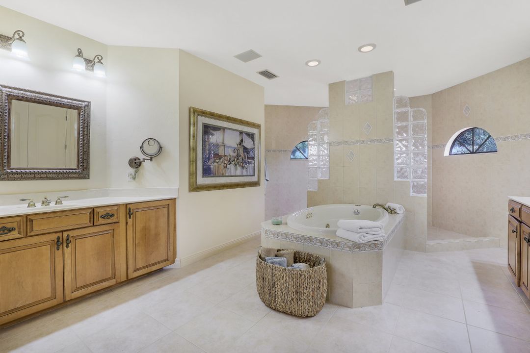 2606 El Dorado Pkwy W, Cape Coral, FL 33914