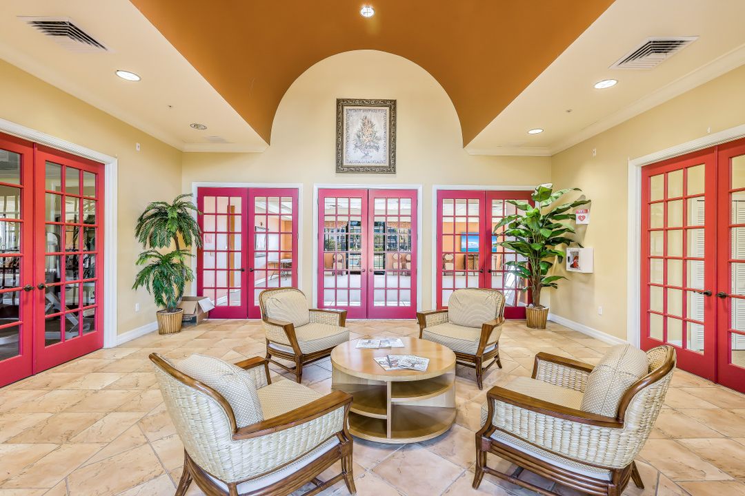 19760 Osprey Cove Blvd APT 127 #127, Fort Myers, FL 33967