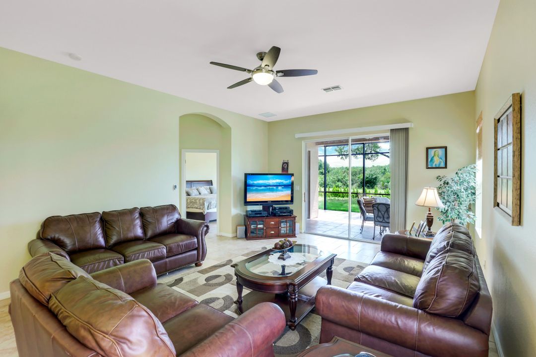 13826 Cleto Dr, Estero, FL 33928