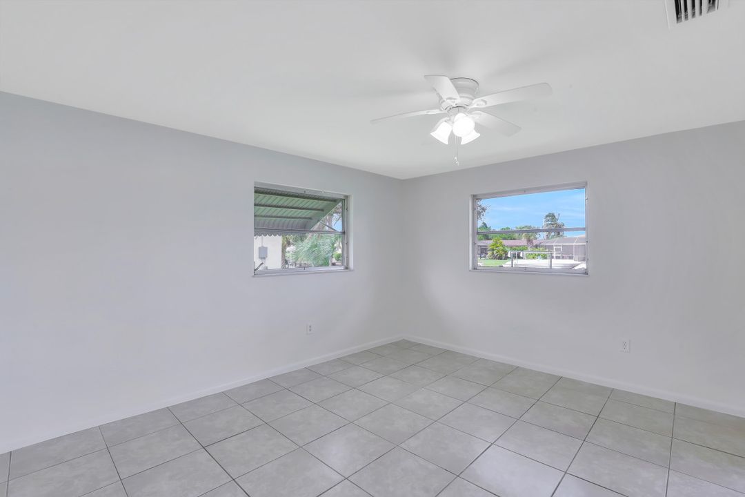 825 Lucerne Pkwy, Cape Coral, FL 33904