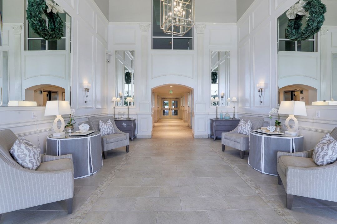 300 Dunes Blvd #1004, Naples, FL 34110