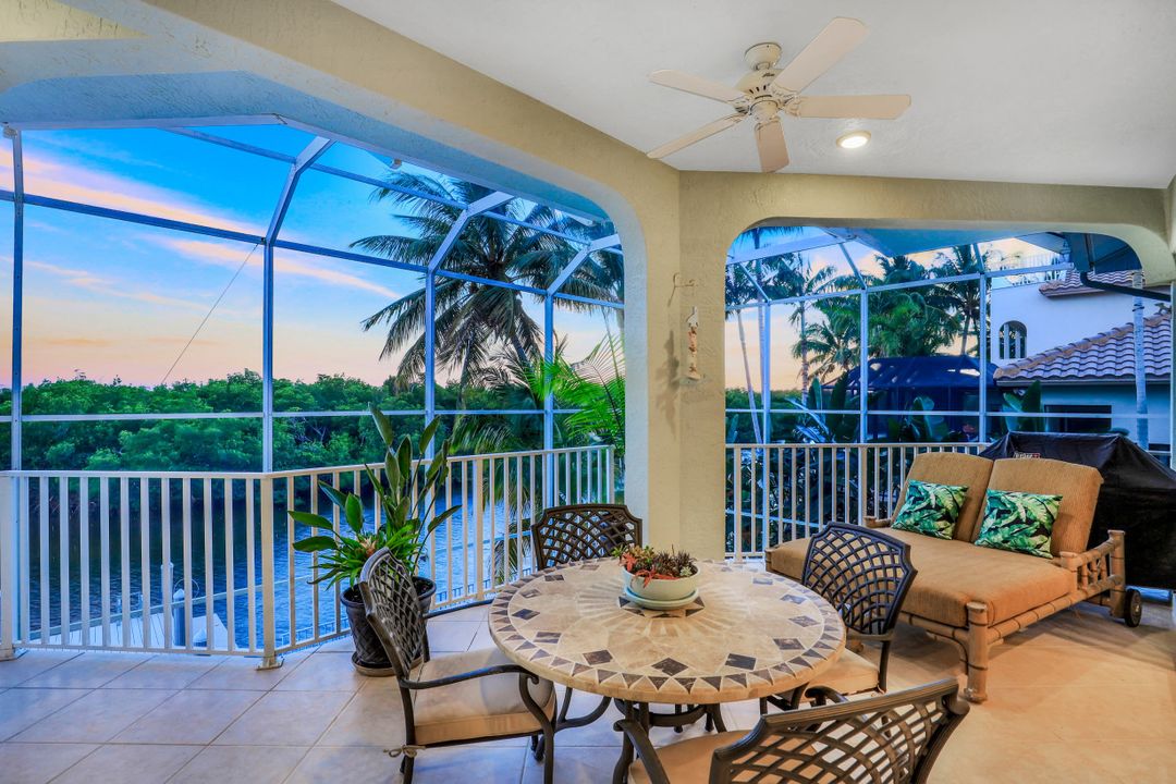 450 Spinnaker Dr, Marco Island, FL 34145