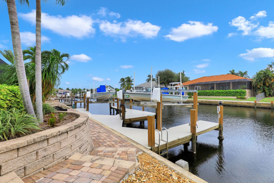 235 Seminole Ct, Marco Island, FL 34145