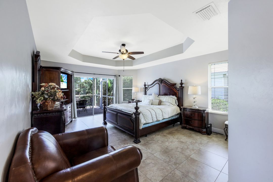 1838 Apataki Ct, Marco Island, FL 34145