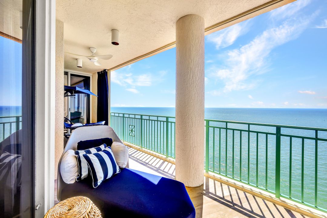 970 Cape Marco Dr #1707, Marco Island, FL 34145