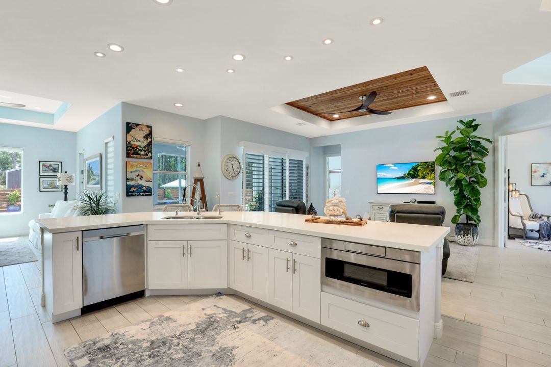 2112 16th St NE, Naples, FL 34120