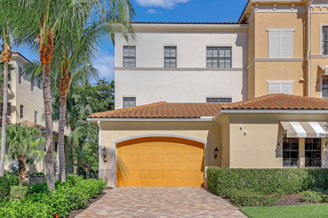 11010 Via Tuscany Ln #101, Miromar Lakes, FL 33913