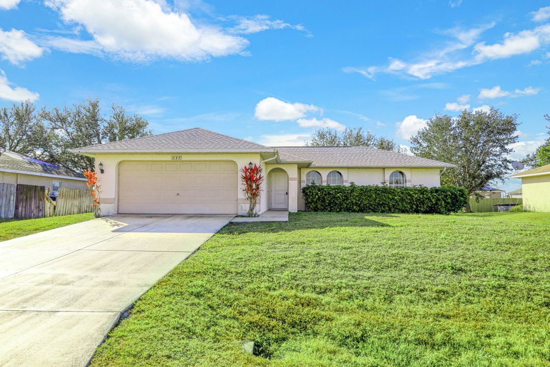 338 NE 23rd St, Cape Coral, FL 33909