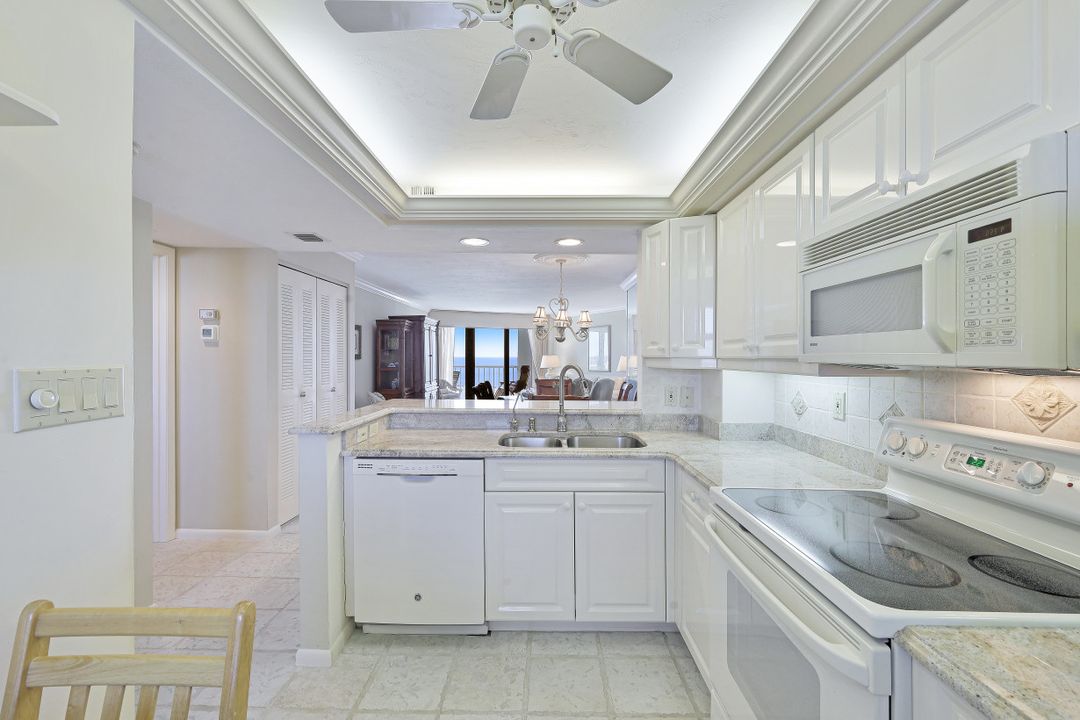 260 Seaview Ct #1504, Marco Island, FL 34145