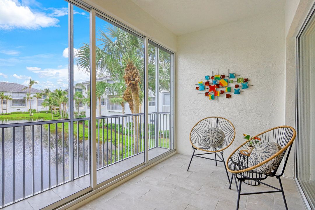 835 Bentwater Cir #103, Naples, FL 34108