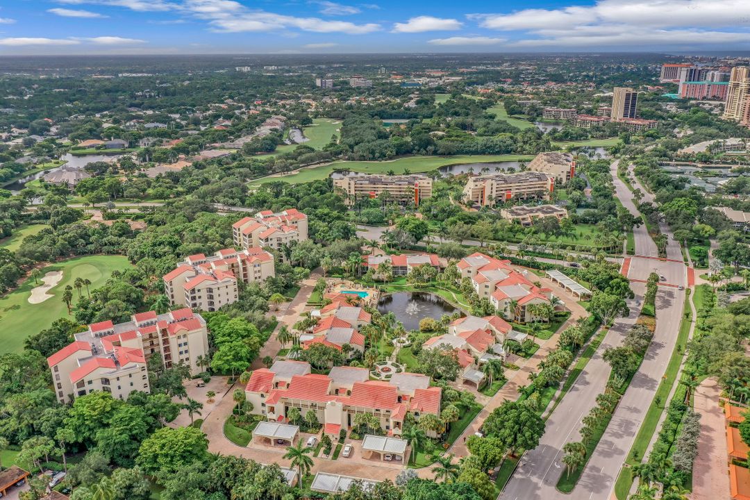 6525 Valen Way #202, Naples, FL 34108