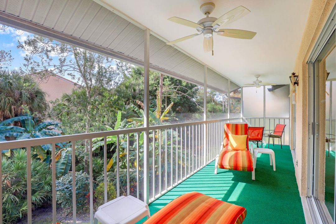 2305 Hidden Lake Dr #4, Naples, FL 34112