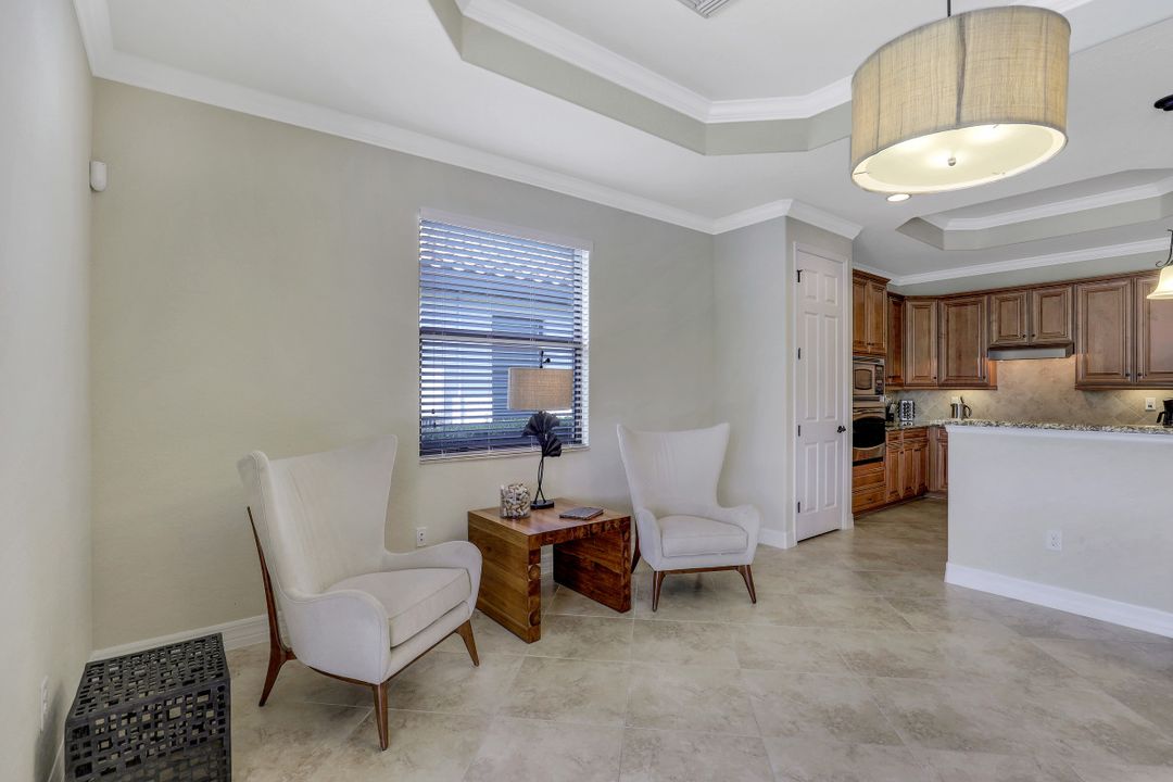 9530 Piacere Way, Naples, FL 34113