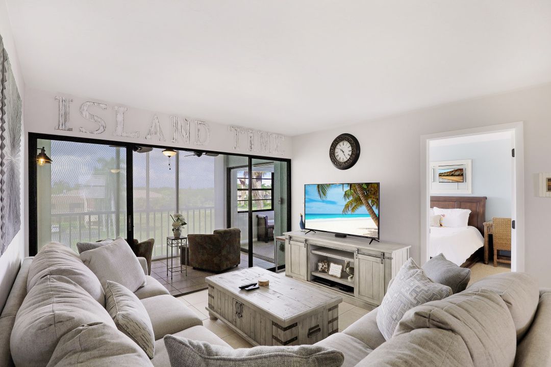 1012 Anglers Cove #404, Marco Island, FL 34145