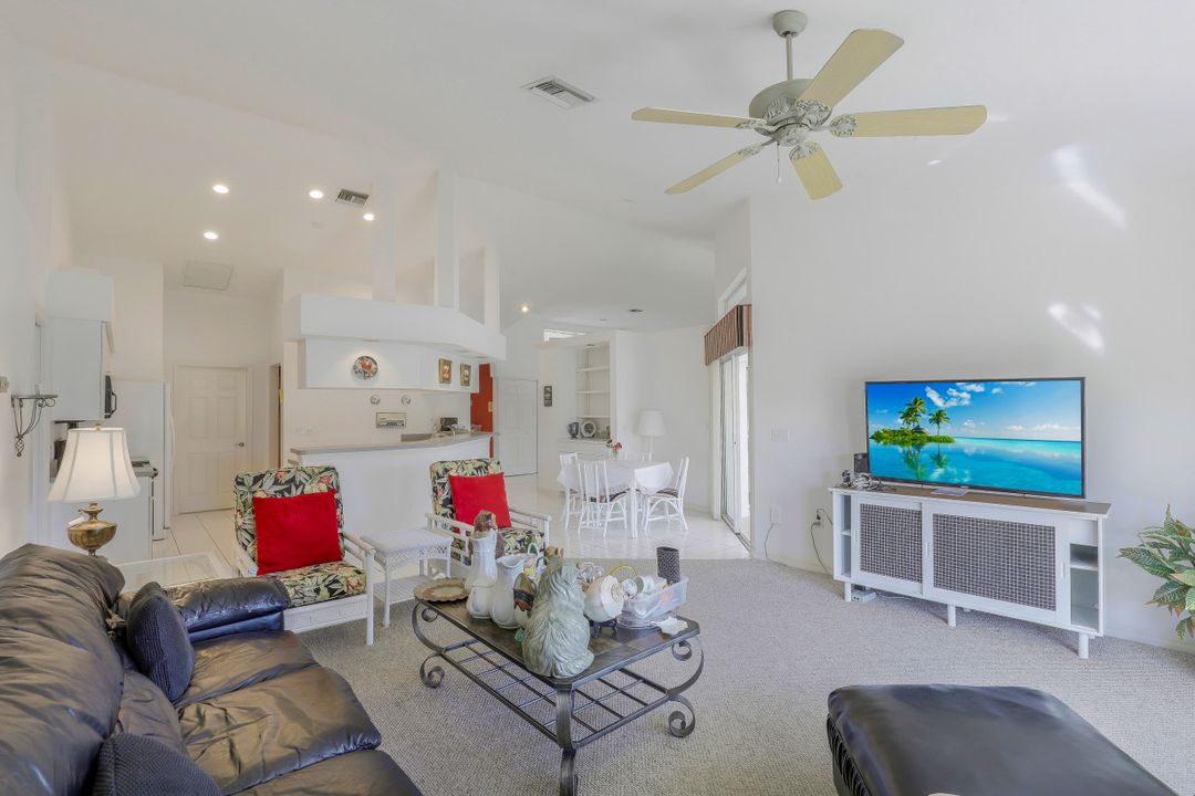 11708 Longshore Way W, Naples, FL 34119