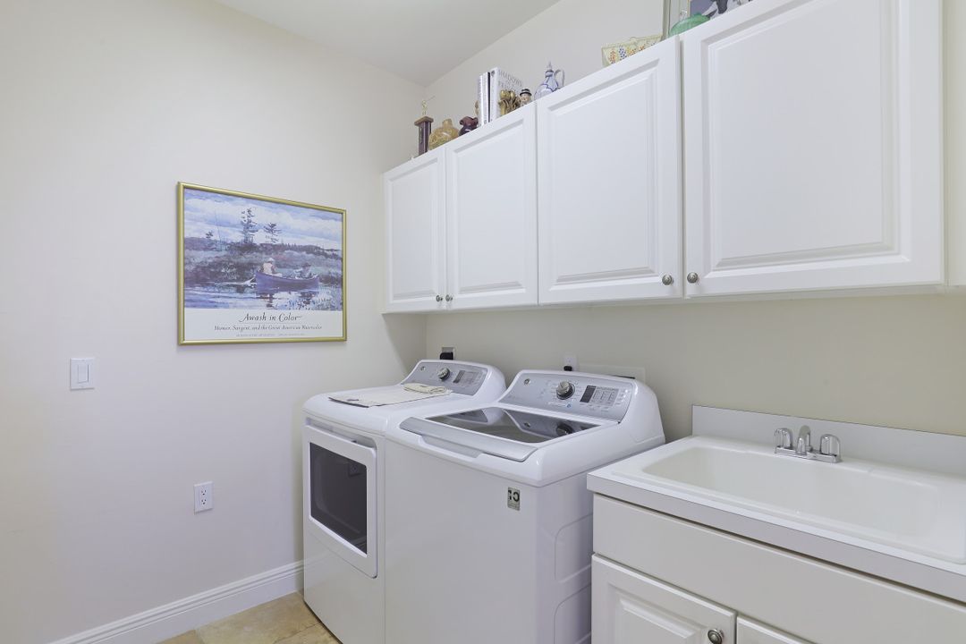 1502 Borghese Ln #201, Naples, FL 34114