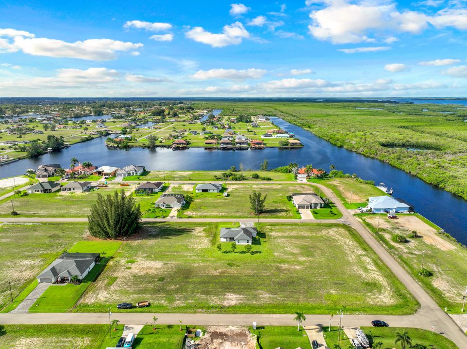 4632 NW 34th St, Cape Coral, FL 33993