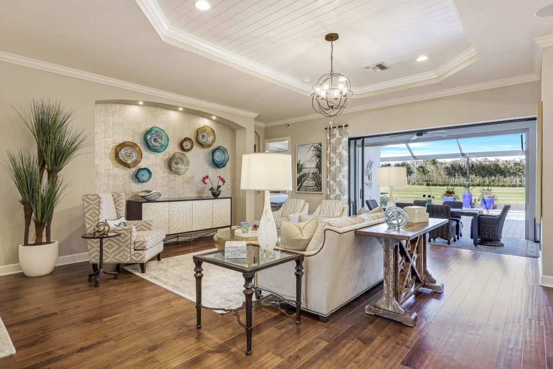 8848 Savona Ct, Naples, FL 34119