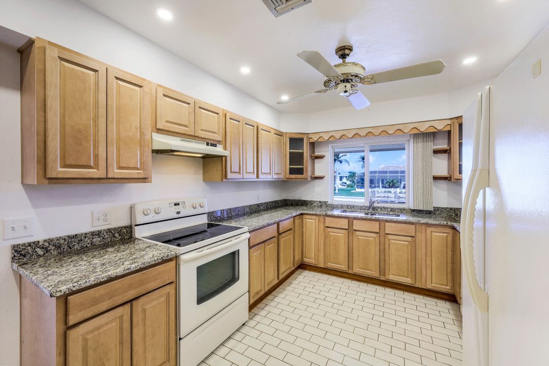 459 Marquesas Ct, Marco Island, FL 34145