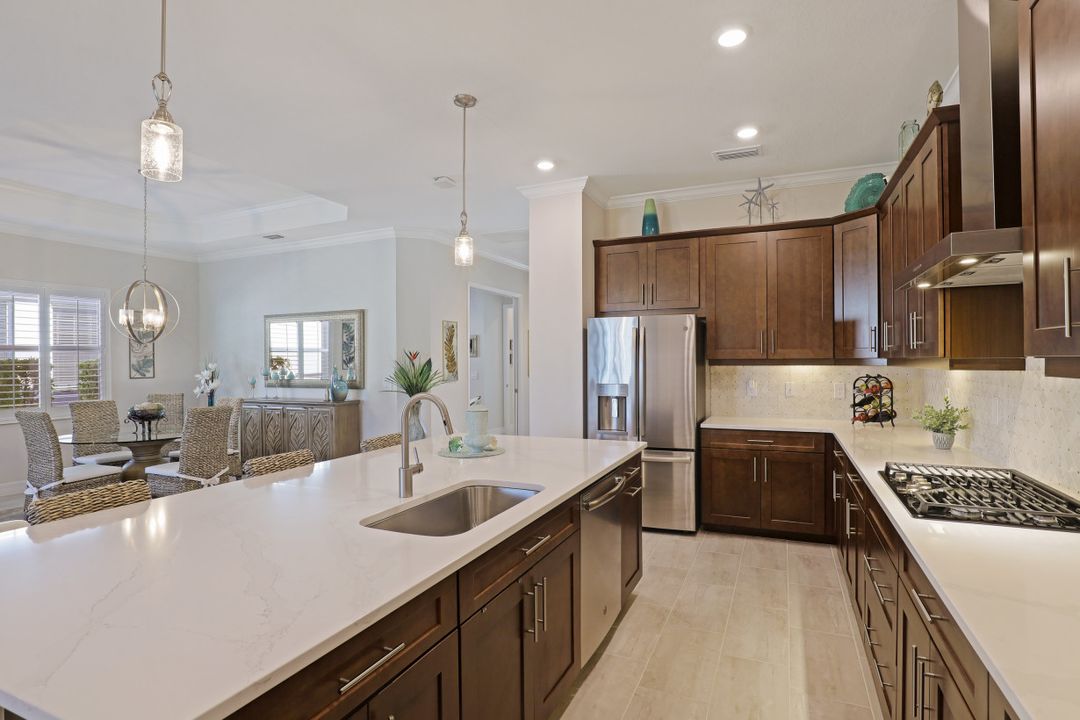 15254 Blue Bay Cir, Fort Myers, FL 33913